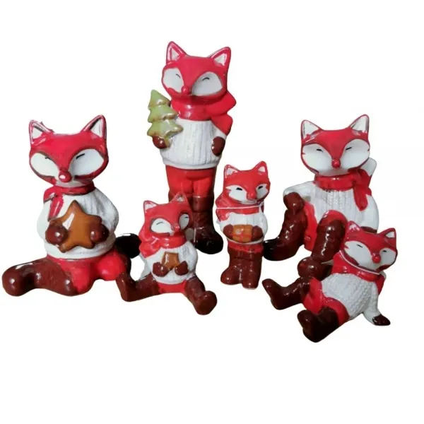 Deko Figur Weihnachts-Fuchs in rot, weiß, braun